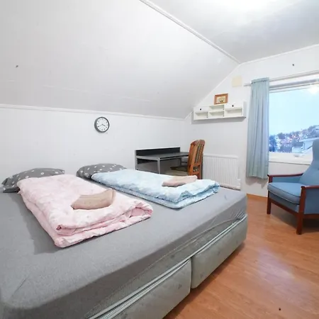 Mary Quarto em Acomodações Particulares *